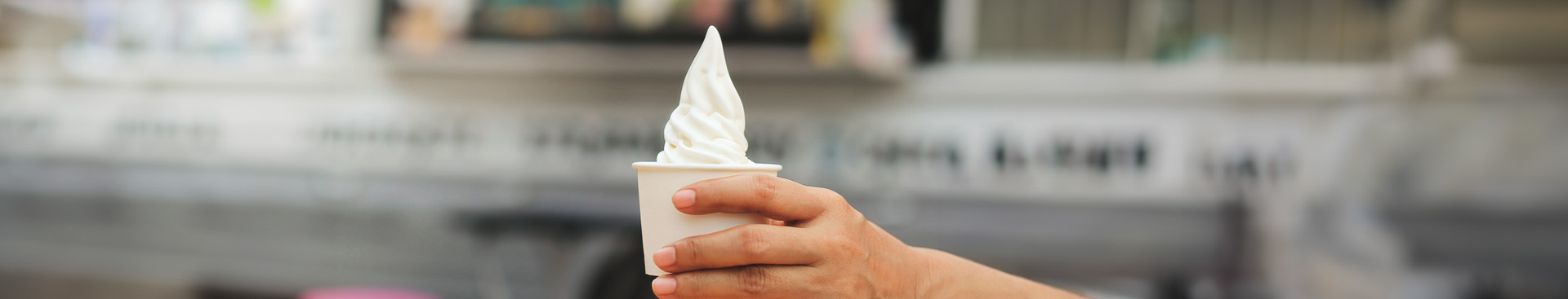 Machine à glace : laquelle choisir ? Découvrez la machine à crème glacée idéale